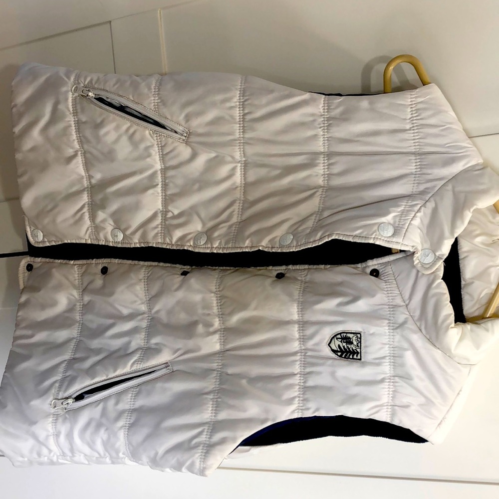 American Eagle Puffer Vest